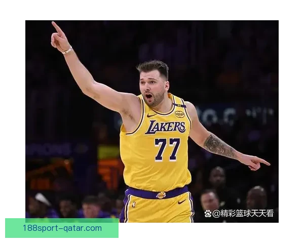 东契奇技犯撤销免禁赛 偷听战术引发热议 9连胜场均40分创历史新高